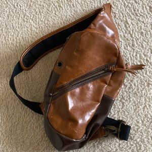 Men’s faux leather cross body bag